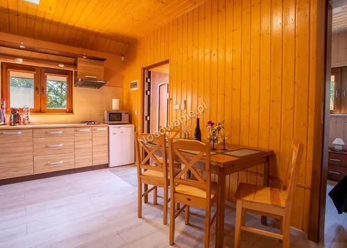 山林小屋 Letniskowy *